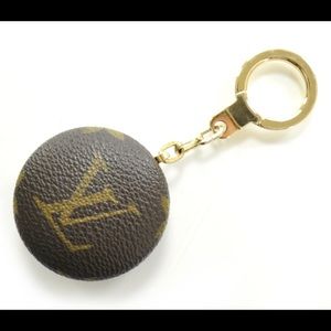 Louis Vuitton Astropil Keychain